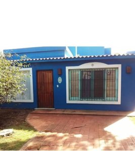 Casa a pocas cuadras de la playa en la Barra 