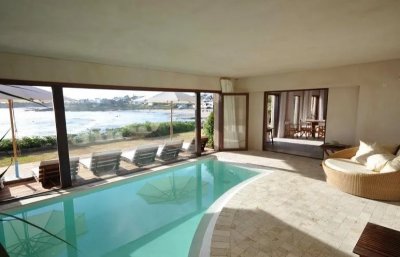 espectacular casa en venta frente al mar en la barra  - ccp30061c