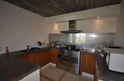 espectacular casa en venta frente al mar en la barra  - ccp30061c