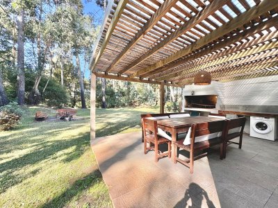 casa de tres dormitorios en solanas en venta - ccp36820c