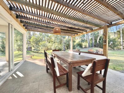 casa de tres dormitorios en solanas en venta - ccp36820c