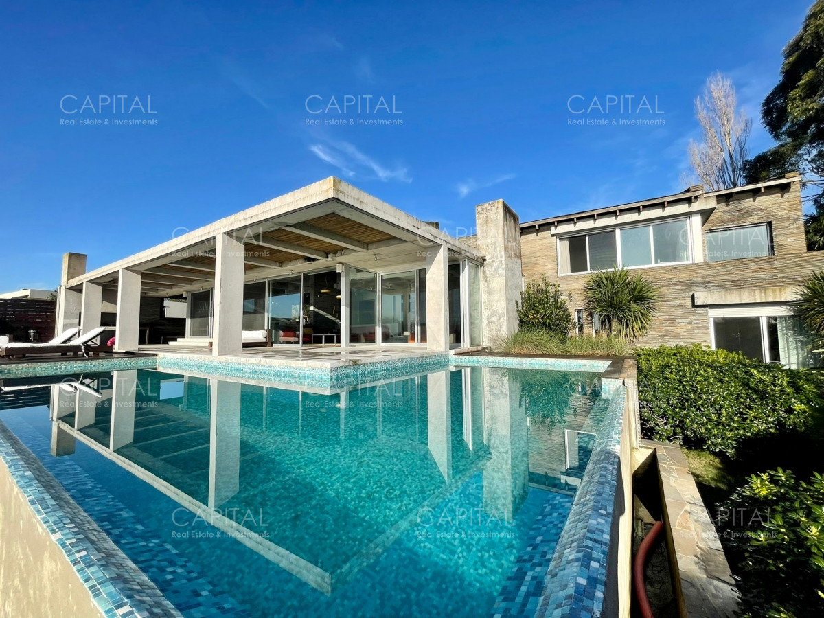 Magnifica Casa en Punta Ballena en Venta - CCP26120C