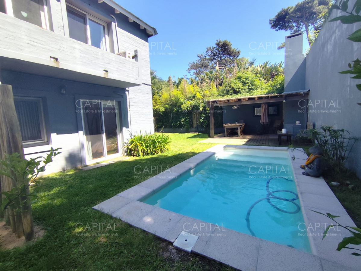 casa en montoya próxima al mar con piscina y parrillero - ccp37198c
