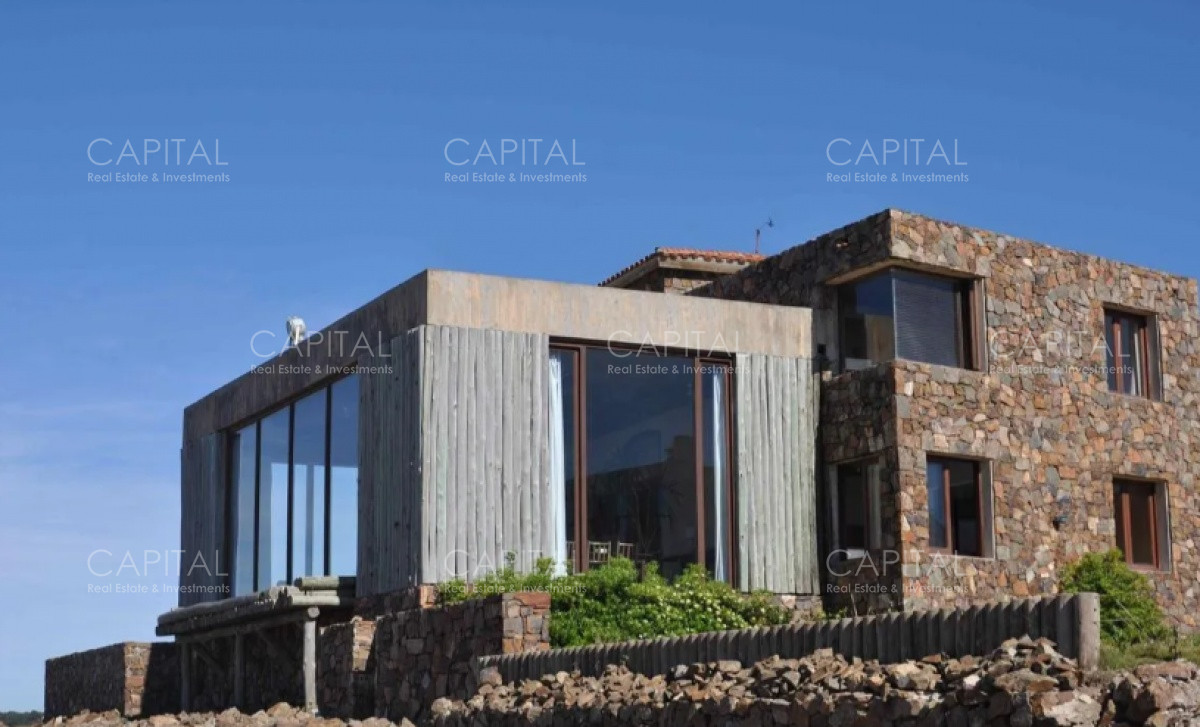 Casa ID.30061 - Espectacular casa en venta frente al Mar en La Barra 