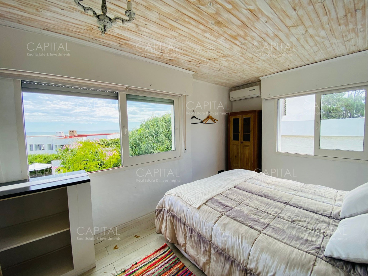 Casa ID.34063 - Amplia casa en el corazón de La barra con 6 dormitorios 