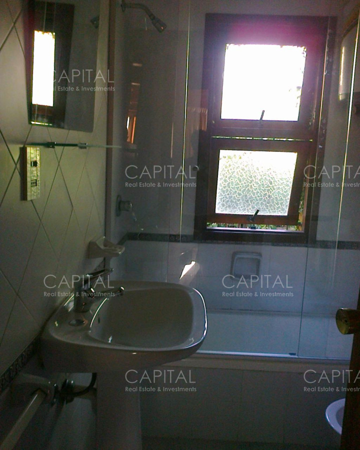 Casa ID.25886 - Casa en Alquiler
