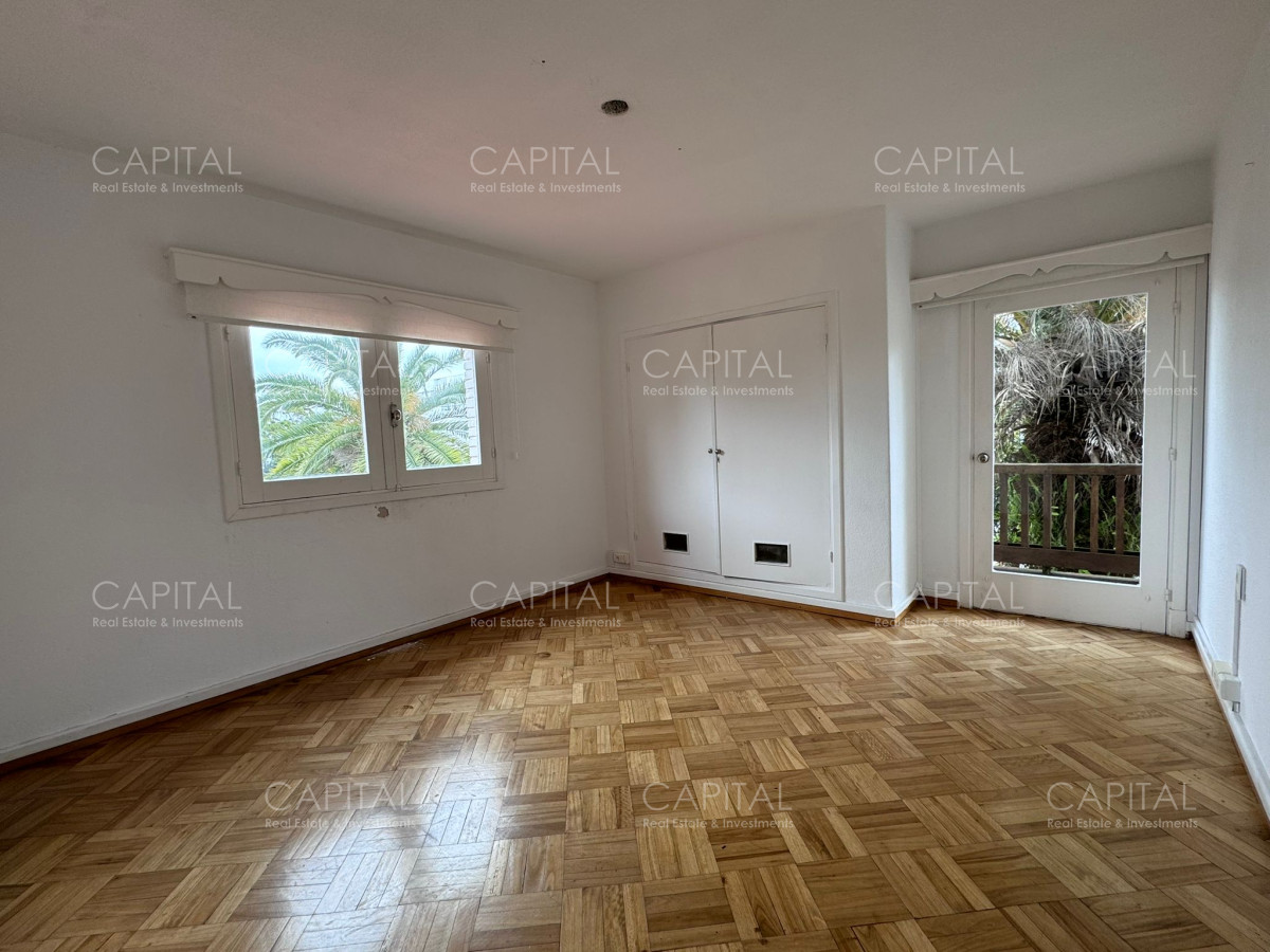 Casa ID.37074 - Casa en Alquiler Anual de Cuatro Dormitorios en Peninsula 