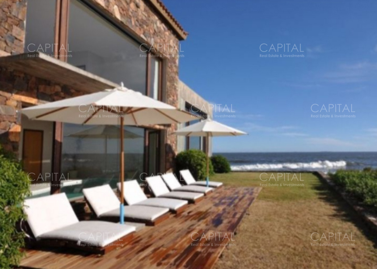 Casa ID.30061 - Espectacular casa en venta frente al Mar en La Barra 