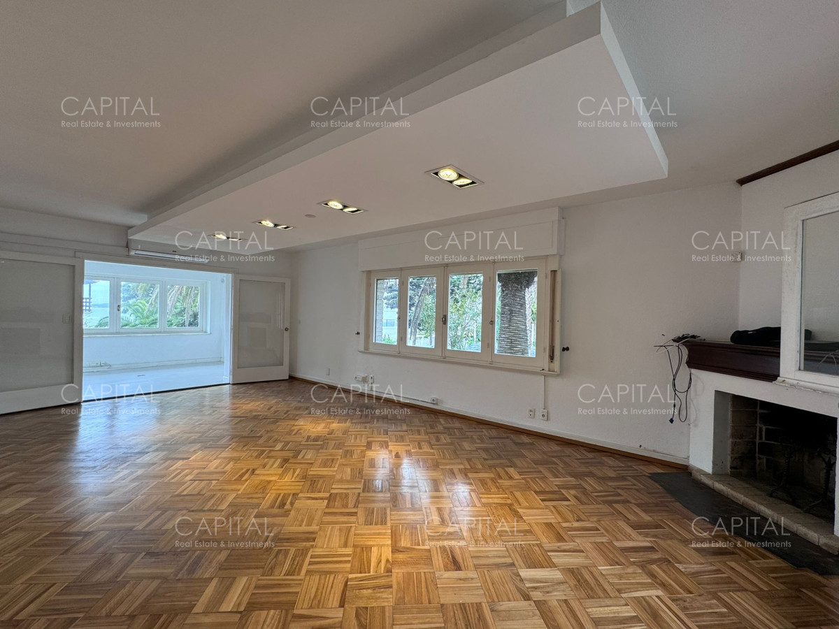 Casa ID.37074 - Casa en Alquiler Anual de Cuatro Dormitorios en Peninsula 