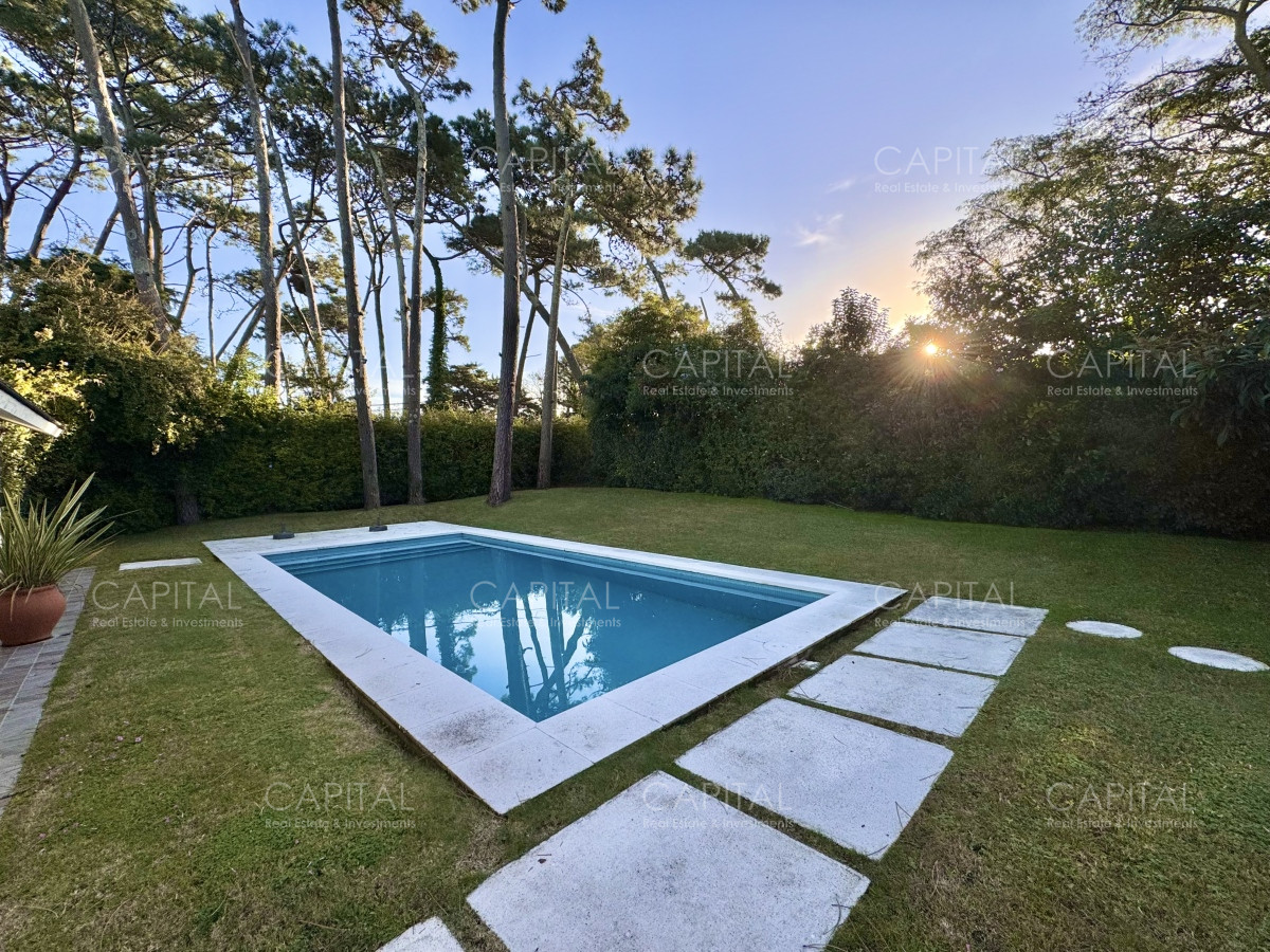 Casa Playa Mansa en Venta Punta del Este - CCP26557C