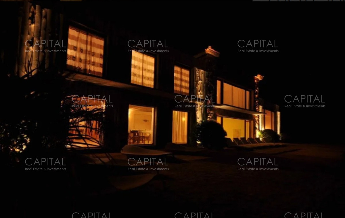 Casa ID.30061 - Espectacular casa en venta frente al Mar en La Barra 