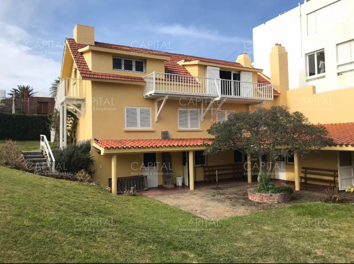 alquiler temporario de gran casa en zona faro, península de punta del este - ccp28765c