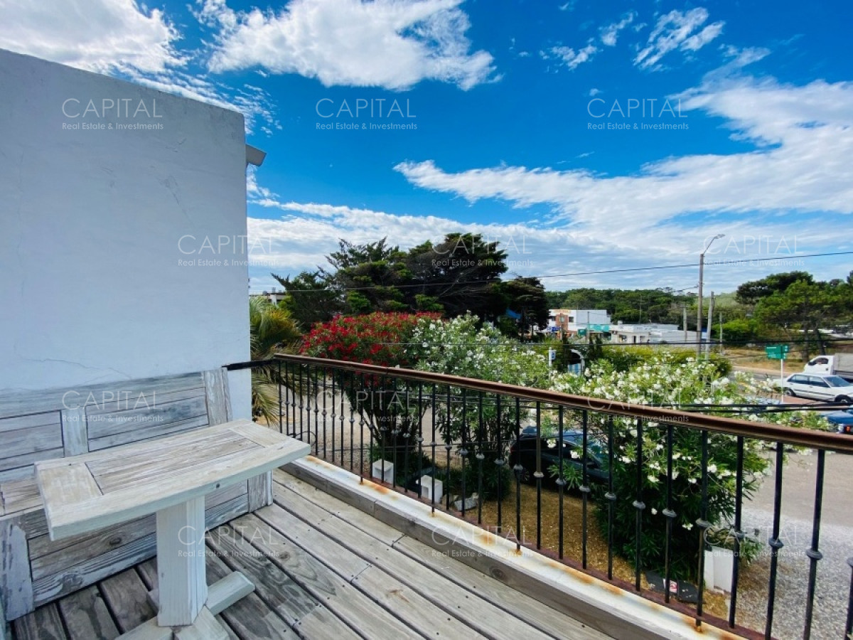 Casa ID.34063 - Amplia casa en el corazón de La barra con 6 dormitorios 