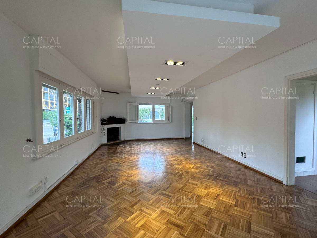 Casa ID.37074 - Casa en Alquiler Anual de Cuatro Dormitorios en Peninsula 