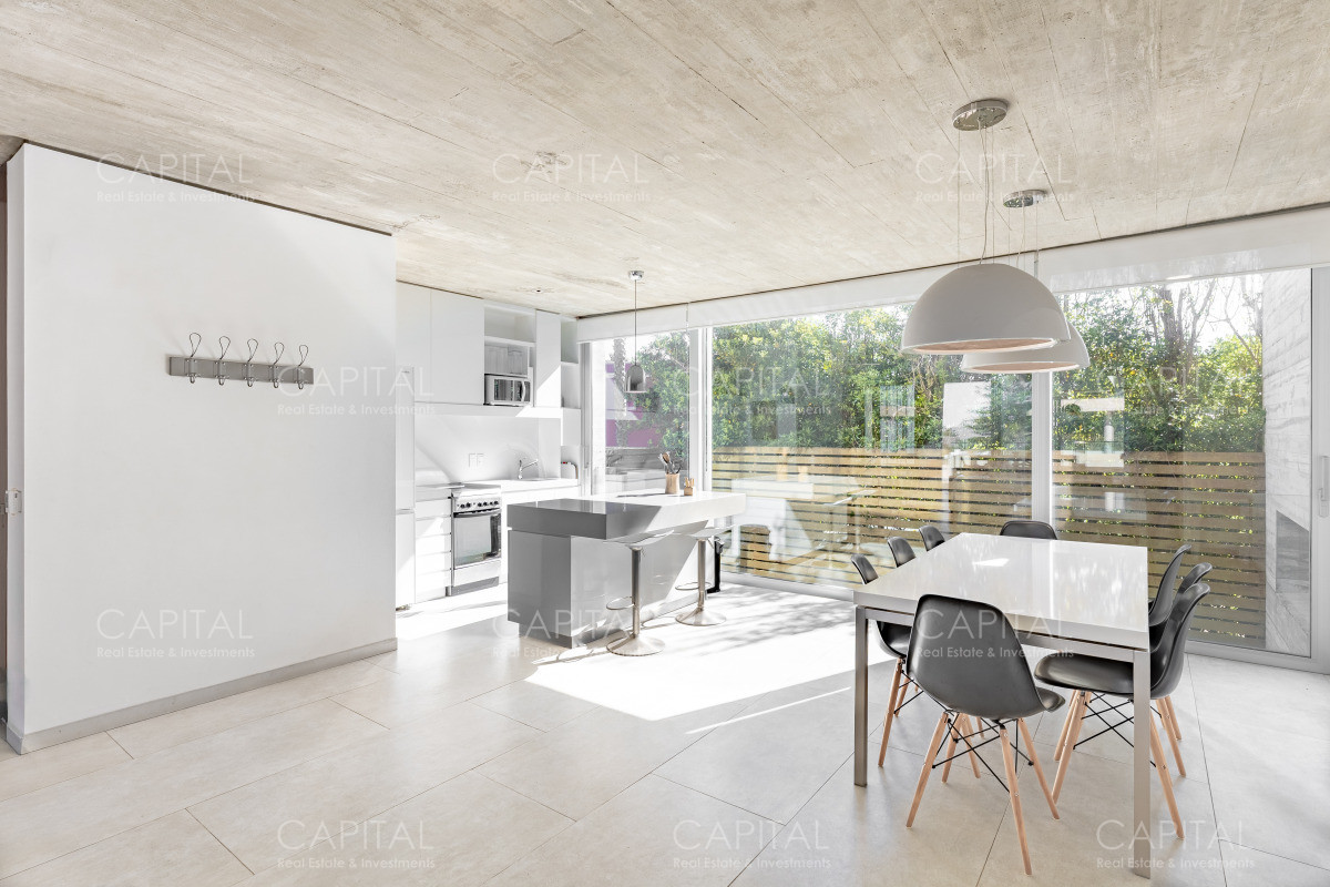 Casa ID.39001 - Moderna casa en venta en La Barra de la ruta al mar