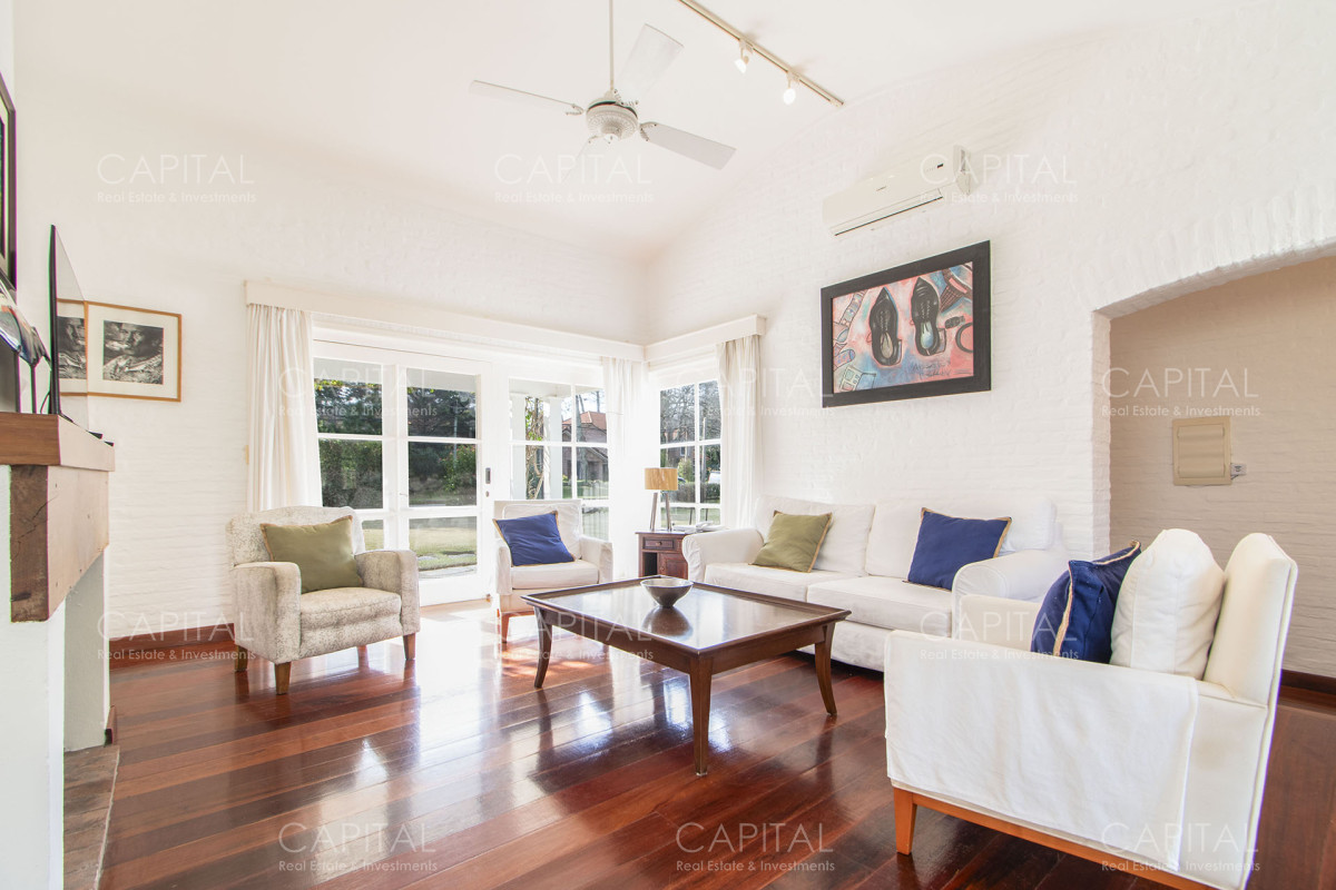 Casa ID.34876 - Casa de construccion tradicional en Playa Brava, Punta del Este en Venta