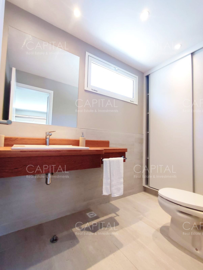 Casa ID.36509 - Casa en venta en La Barra con piscina y parrillero 