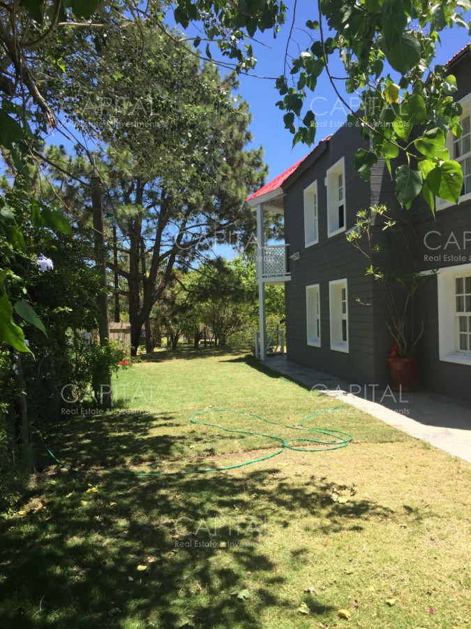 Casa ID.25970 - Casa en La Barra Punta del Este en Venta