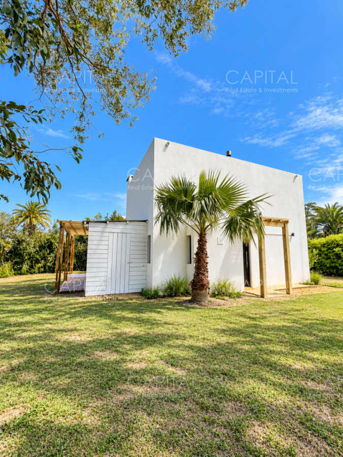 Casa ID.40696 - Casa en venta en El Tesoro La Barra a 1 cuadra de Ruta 10