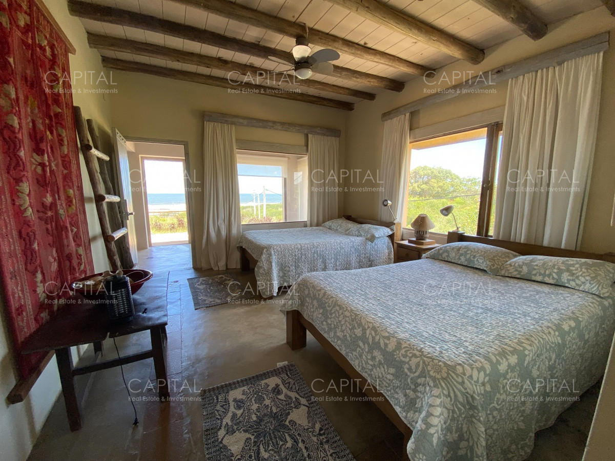 Casa ID.25448 - Casa en venta primera linea frente al mar en Altos de Punta Piedra