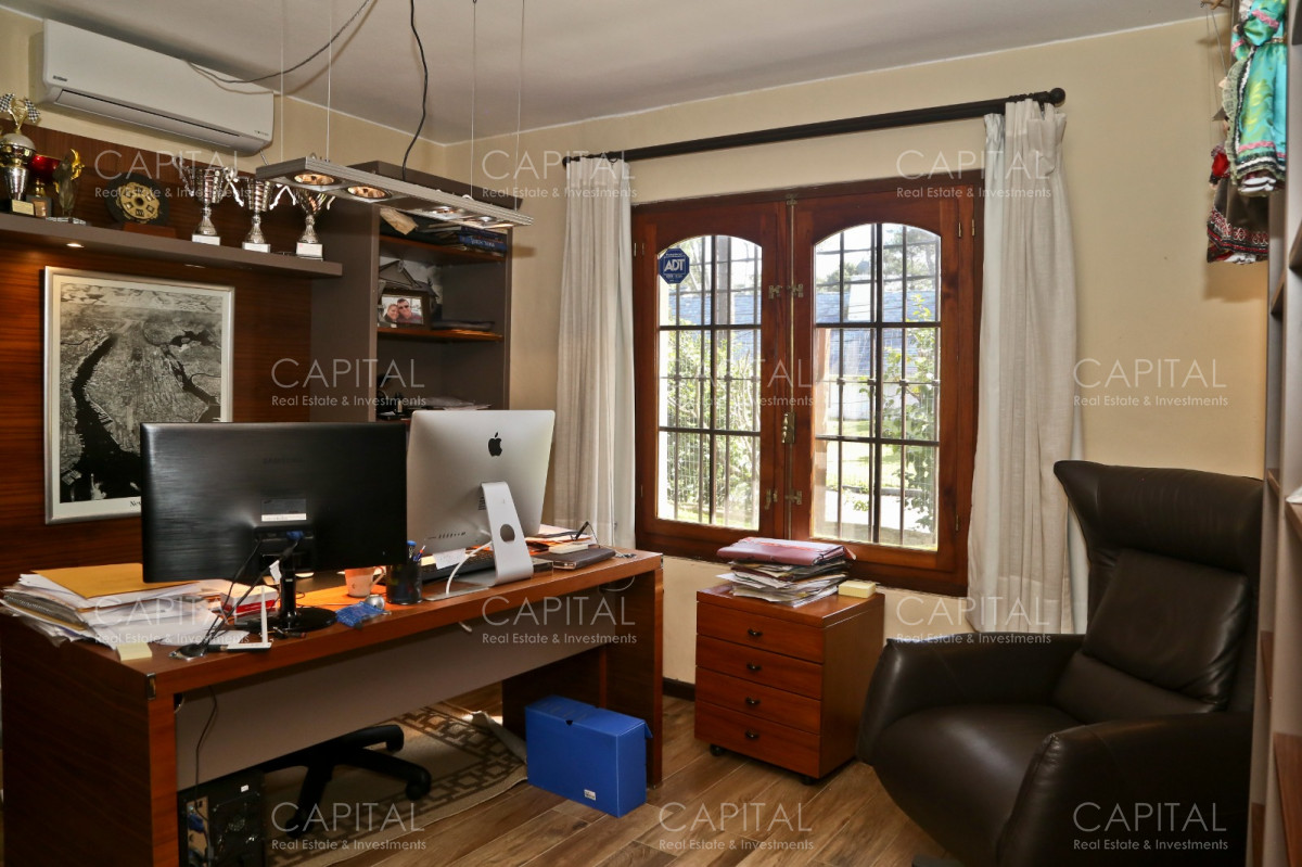 Casa ID.35079 - Casa en venta en Playa Mansa, Punta del Este.