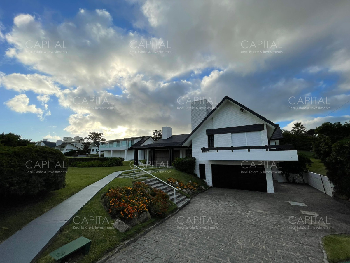 Casa ID.32325 - Casa Primea Fila Playa Brava