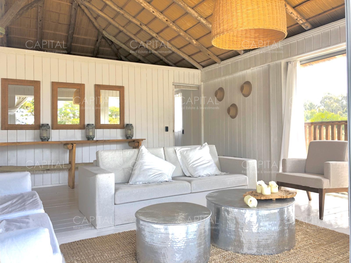 Casa ID.28338 - Alquiler temporario de Casa de 3 dormitorios y piscina en Barrio San Vicente, José Ignacio.