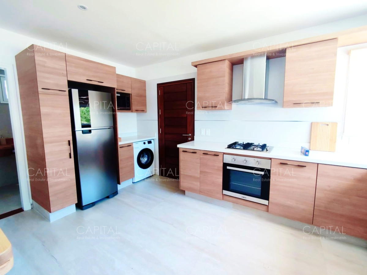 Casa ID.36509 - Casa en venta en La Barra con piscina y parrillero 