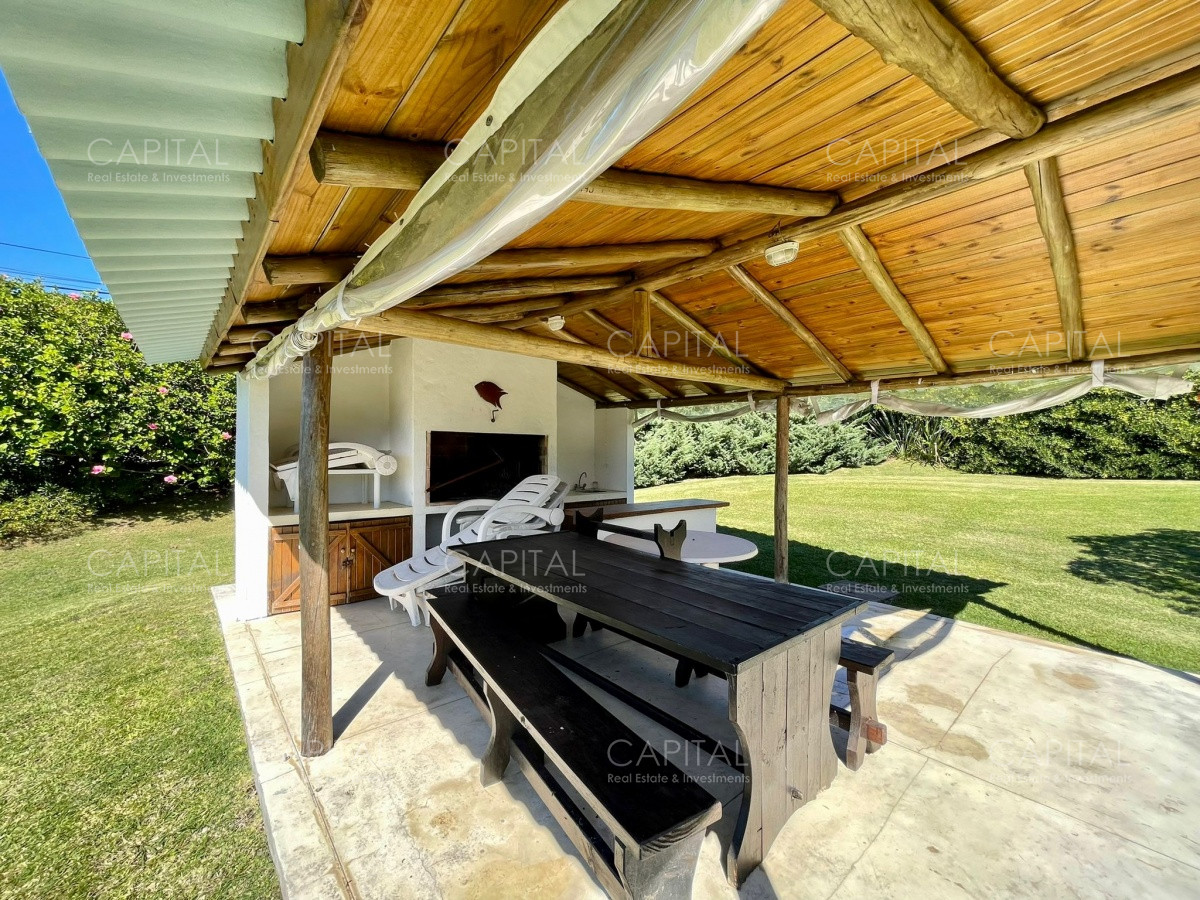 Casa ID.27148 - Casa En Venta Frente al Mar Playa Montoya