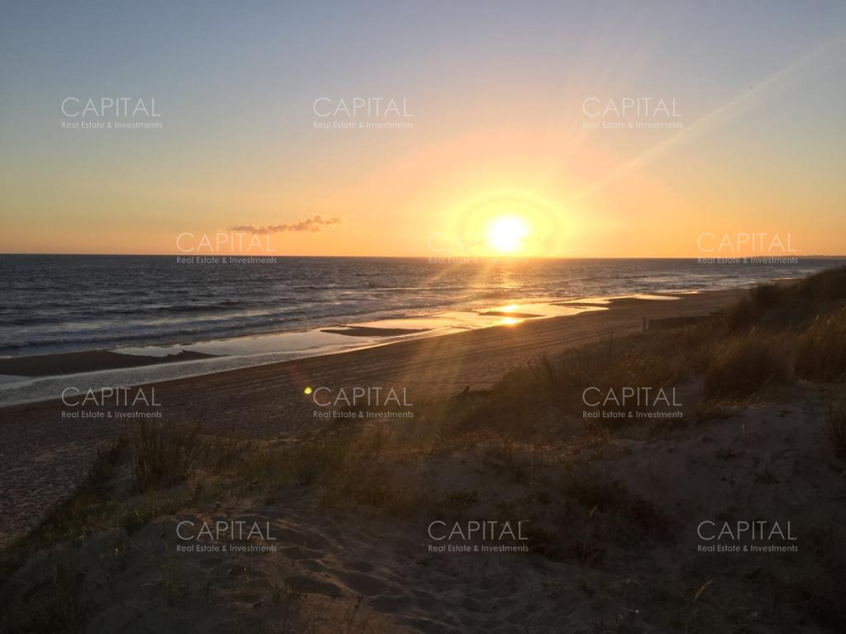 Casa ID.32706 - Casa de cinco dormitorios en la playa, Punta Ballena - Tio tom.