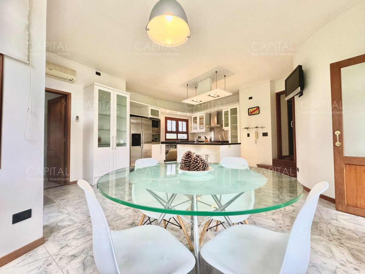 Casa ID.36764 - Residencia en Mansa 5 dormitorios + dependencia