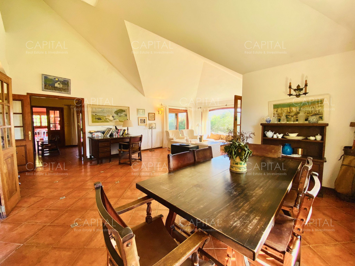 Casa ID.26103 - Casa Pinares con vista a la laguna en Venta