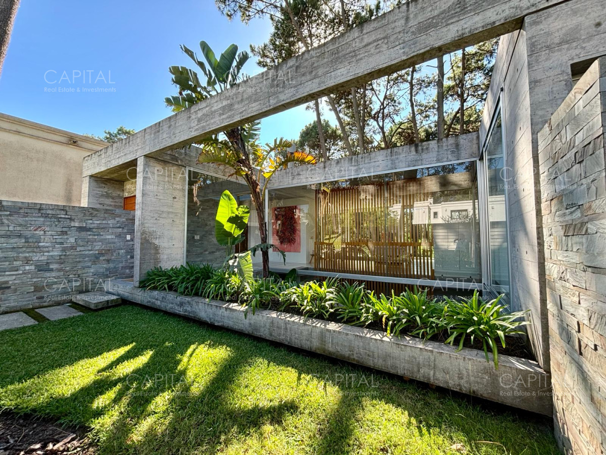 Casa ID.37089 - Moderna casa en barrio cerrado en Rincón del Indio próxima al mar