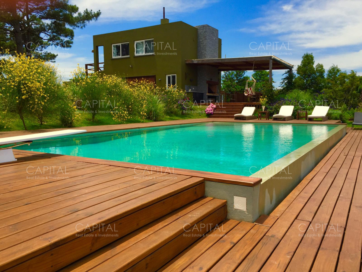 Casa ID.25894 - Espectacular casa en La Barra con gran parque con divina vista al  bosque  