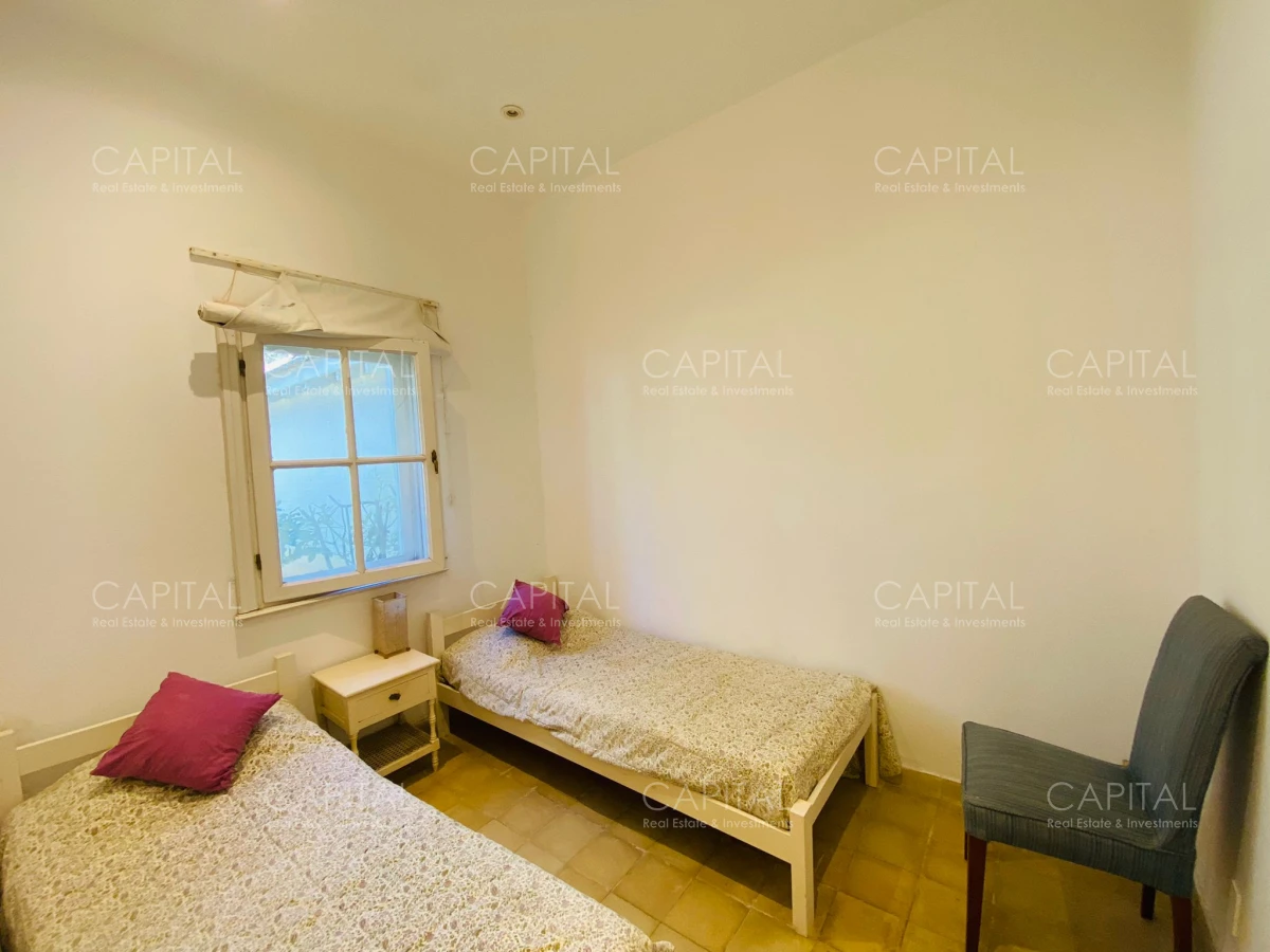 Casa ID.28358 - Casa en Venta Barrio Laguna Blanca Punta del Este Cuatro Dormitorios