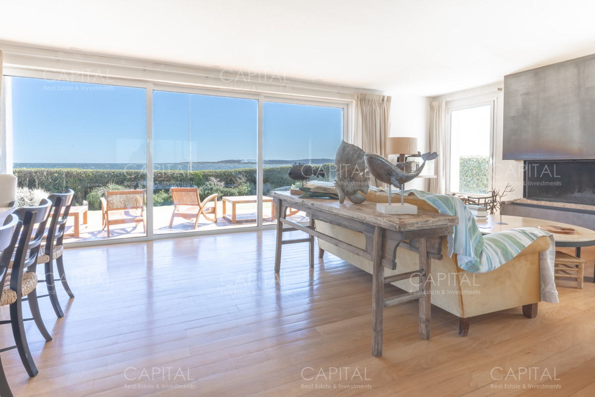 Casa ID.29753 - Venta de Magnífica casa en Rambla del Puerto de Punta del Este