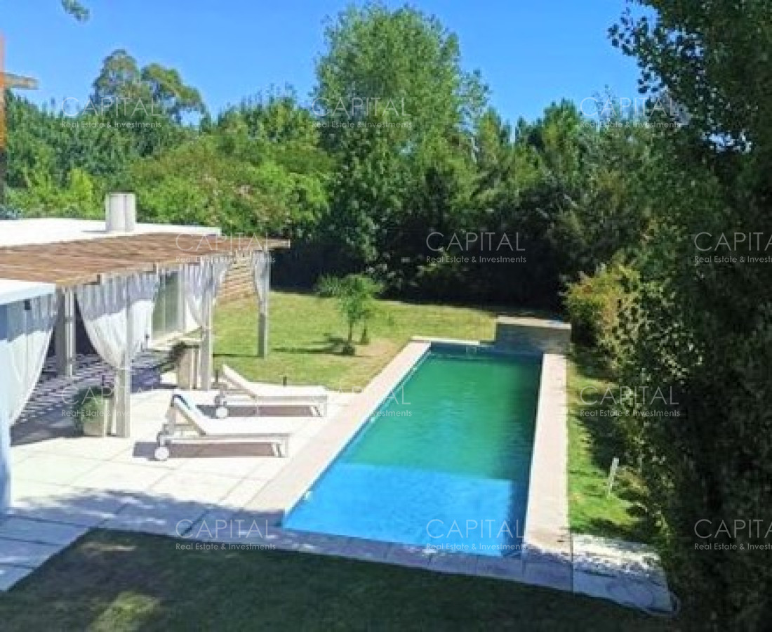 Casa ID.30772 - Casa en Barrio Privado Punta del Este en Venta Alquiler de Temporada