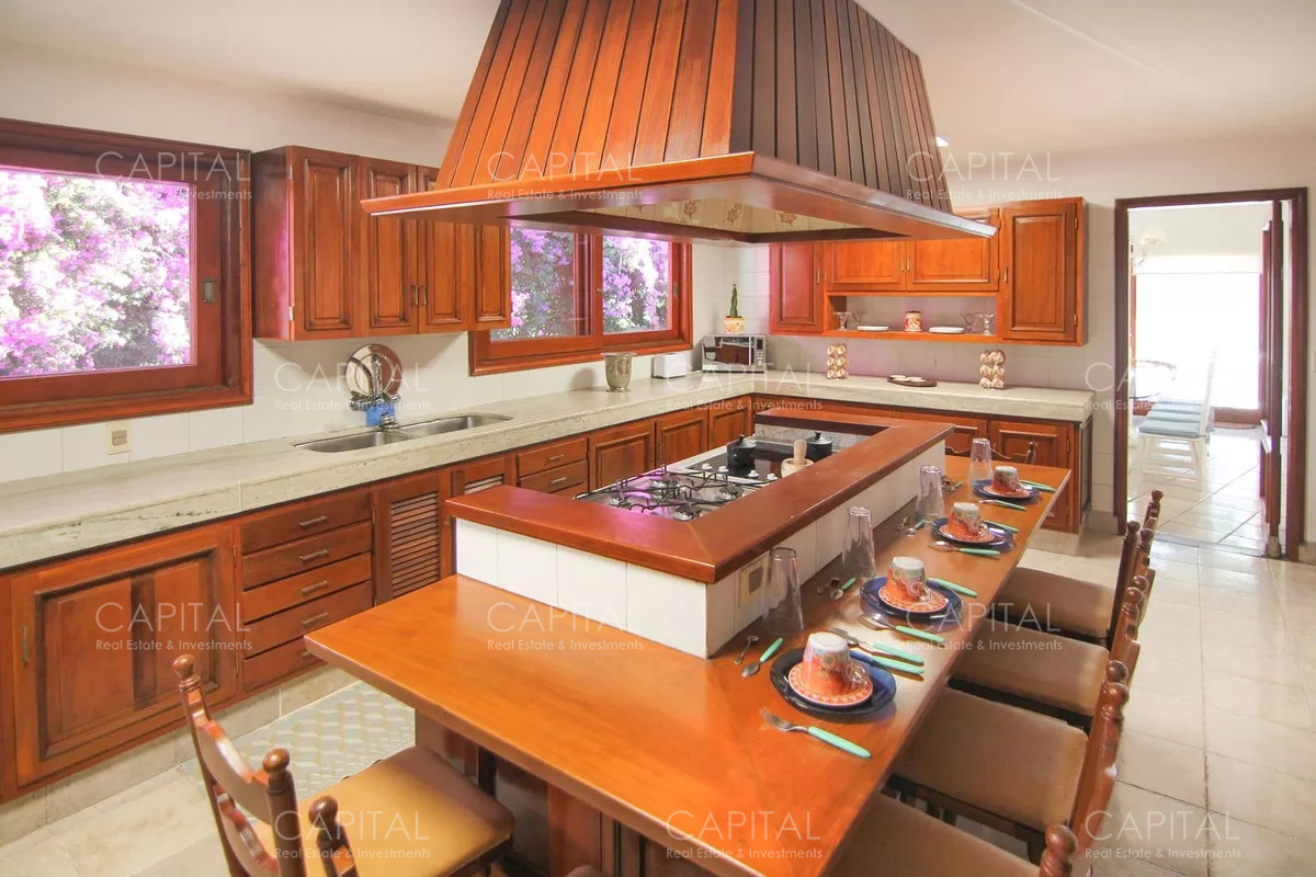 Casa ID.35380 - Casa en venta en Playa Mansa