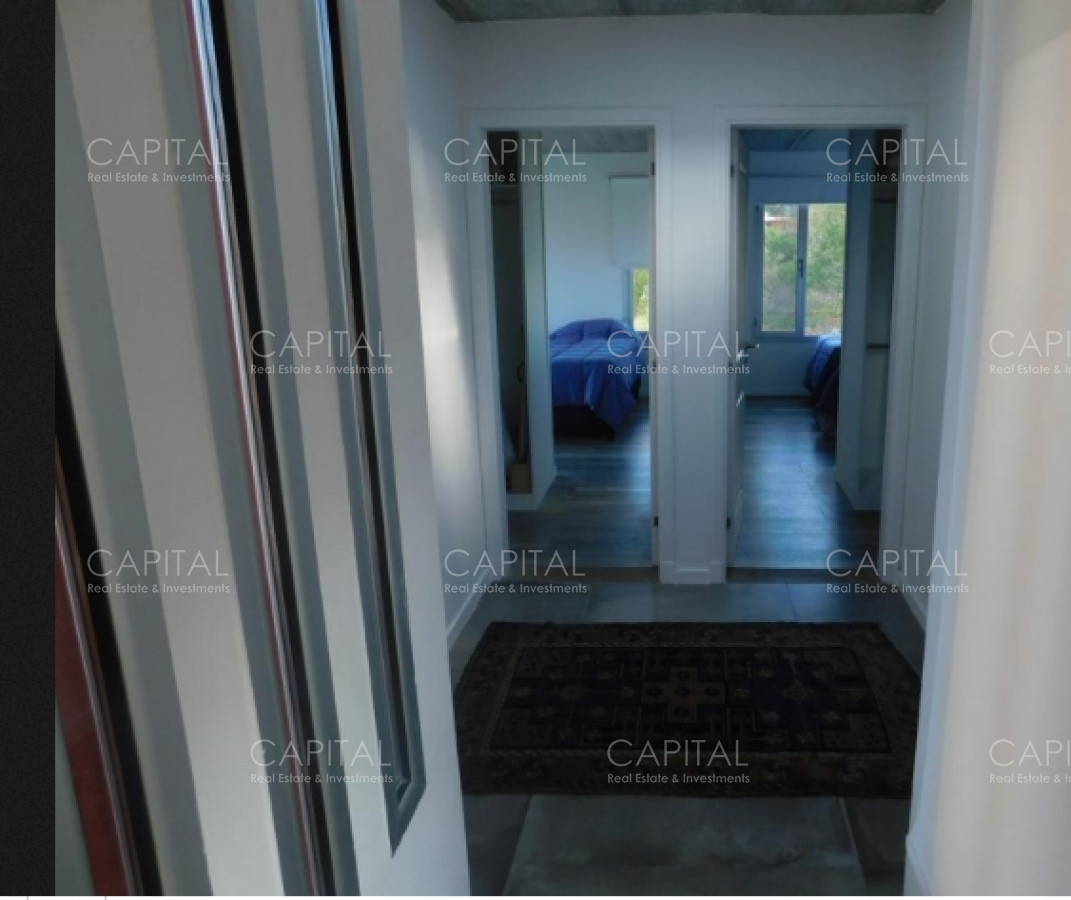 Casa ID.30088 - Muy buena casa en venta Construcción de muy buena calidad con pisos en porcelanato símil hormigón