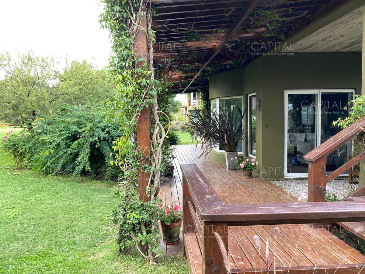 Casa ID.25894 - Espectacular casa en La Barra con gran parque con divina vista al  bosque  