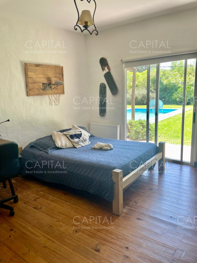 Casa ID.37880 - Casa en alquiler anual de tres dormitorios. La Barra