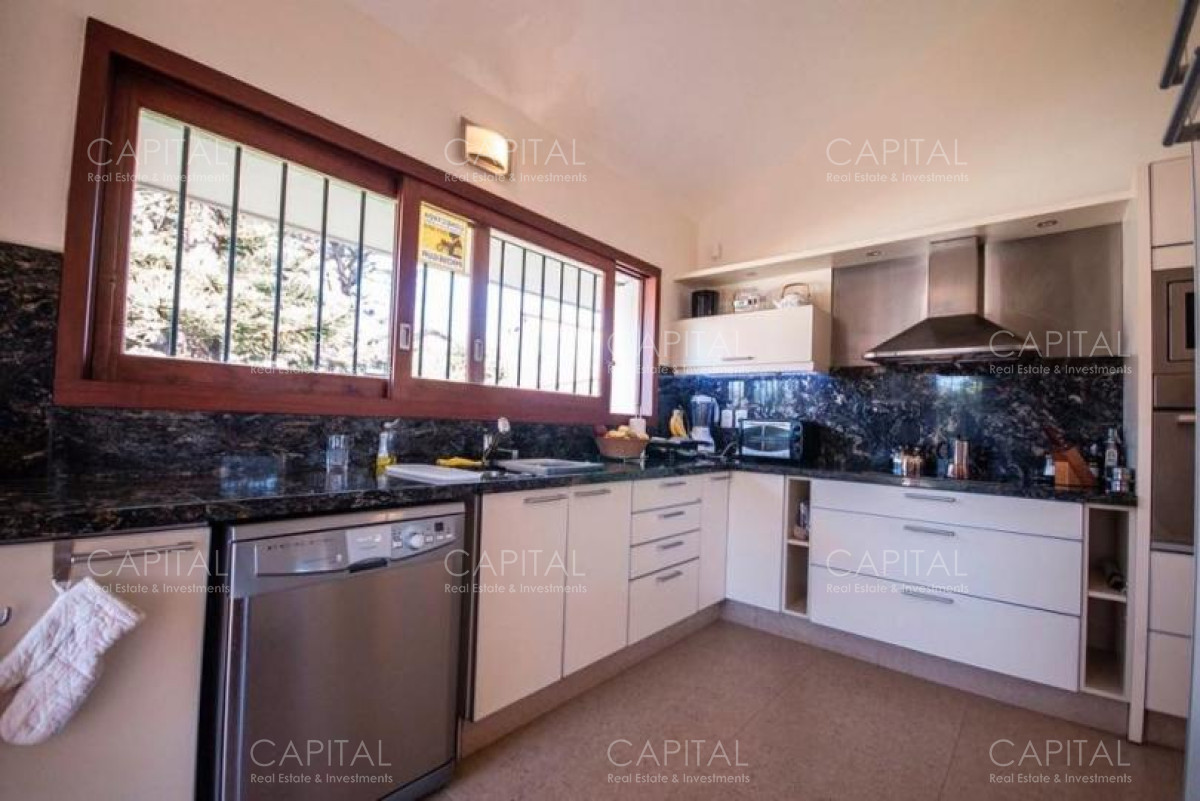 Casa ID.27610 - Excelente casa en venta y alquiler - Playa Mansa