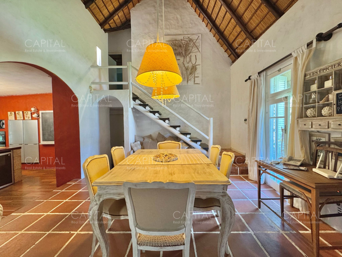 Casa ID.37635 - Casa en Venta en Pinares Punta del Este