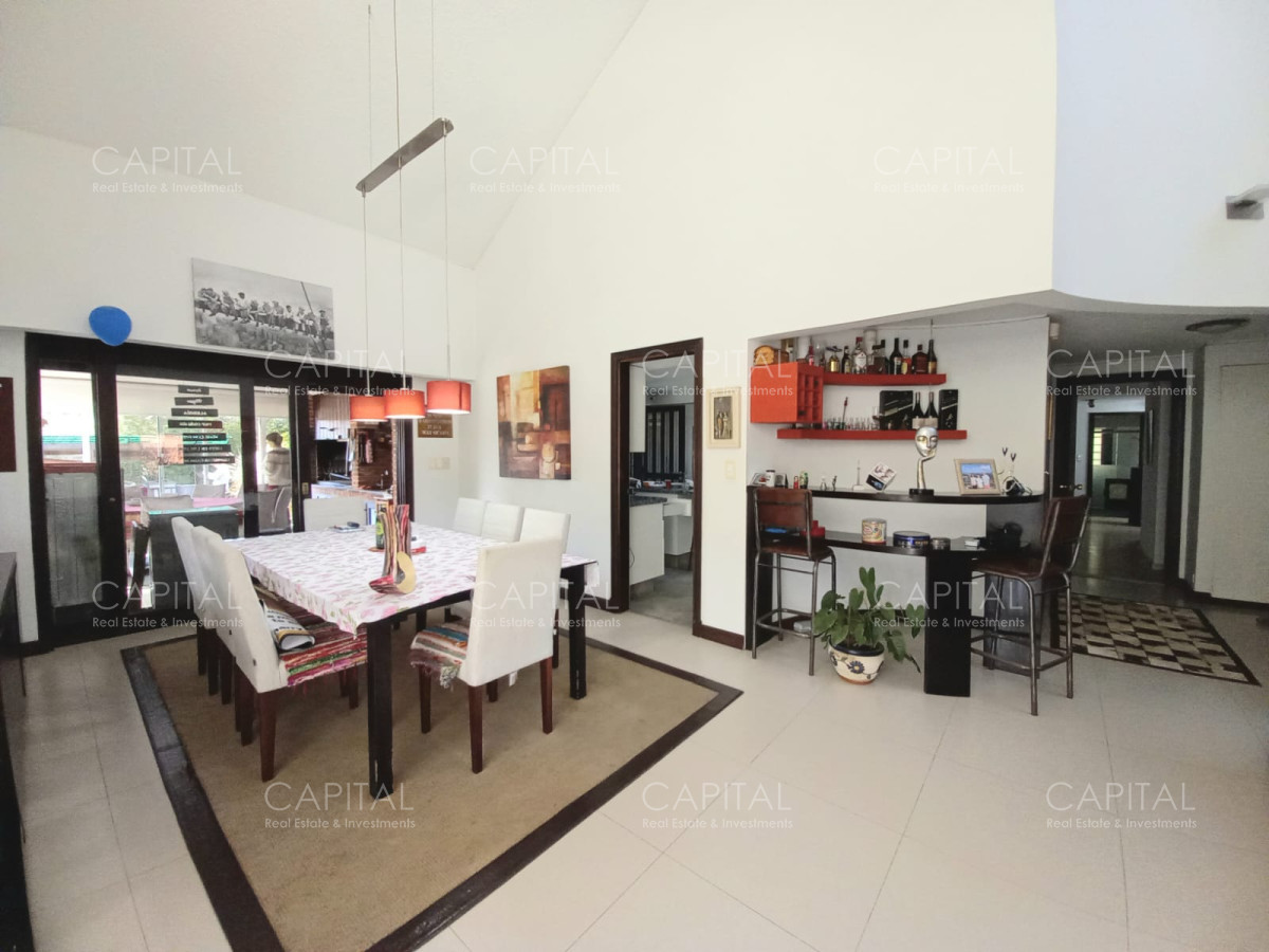 Casa ID.32990 - Excelente Casa En Venta 