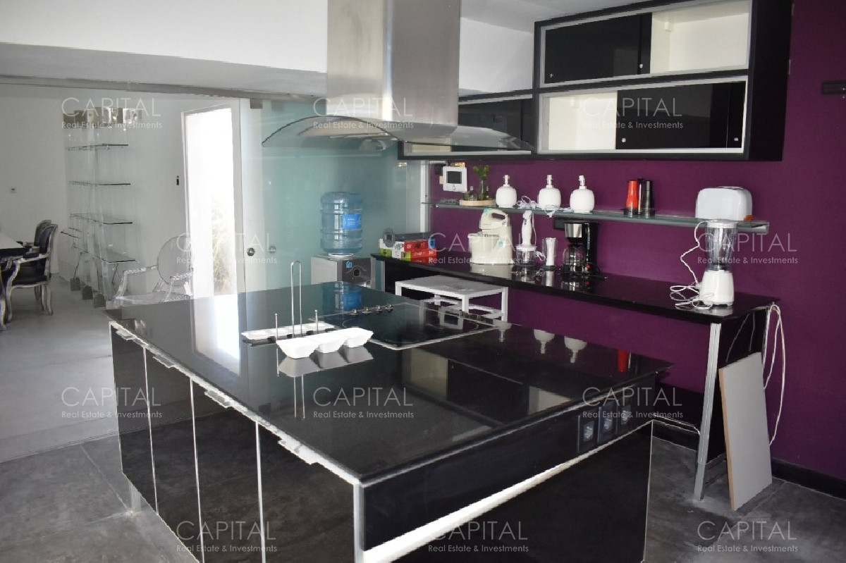 Casa ID.25844 - Excelente casa en 1era fila de Península - 4 dormitorios y solarium con jacuzzi!
