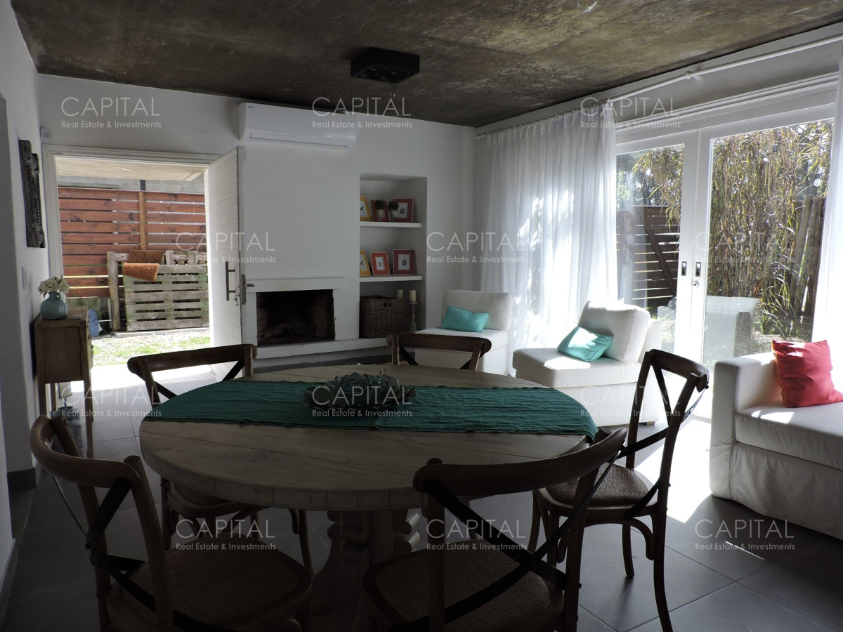 Casa ID.36463 - Muy linda casa en Manantiales de 3 Dorm y dependencia a pasos del mar