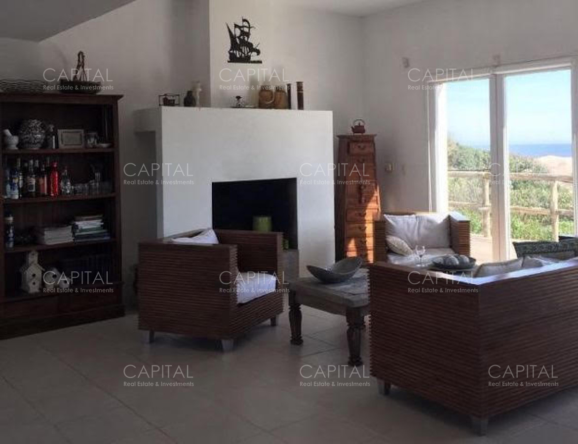 Casa ID.28233 - Casa en Alquiler Punta Ballena Solanas Cinco Dormitorios