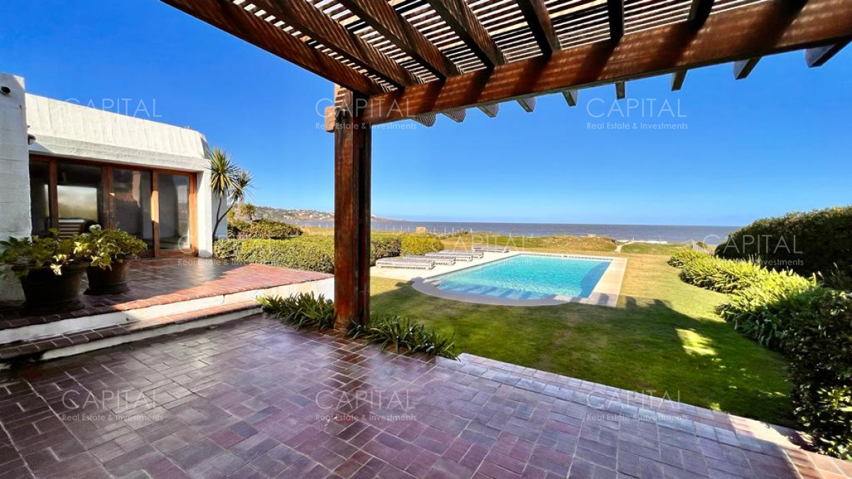 Casa ID.32806 - Casa sobre el Mar de Solanas Punta Ballena en Venta