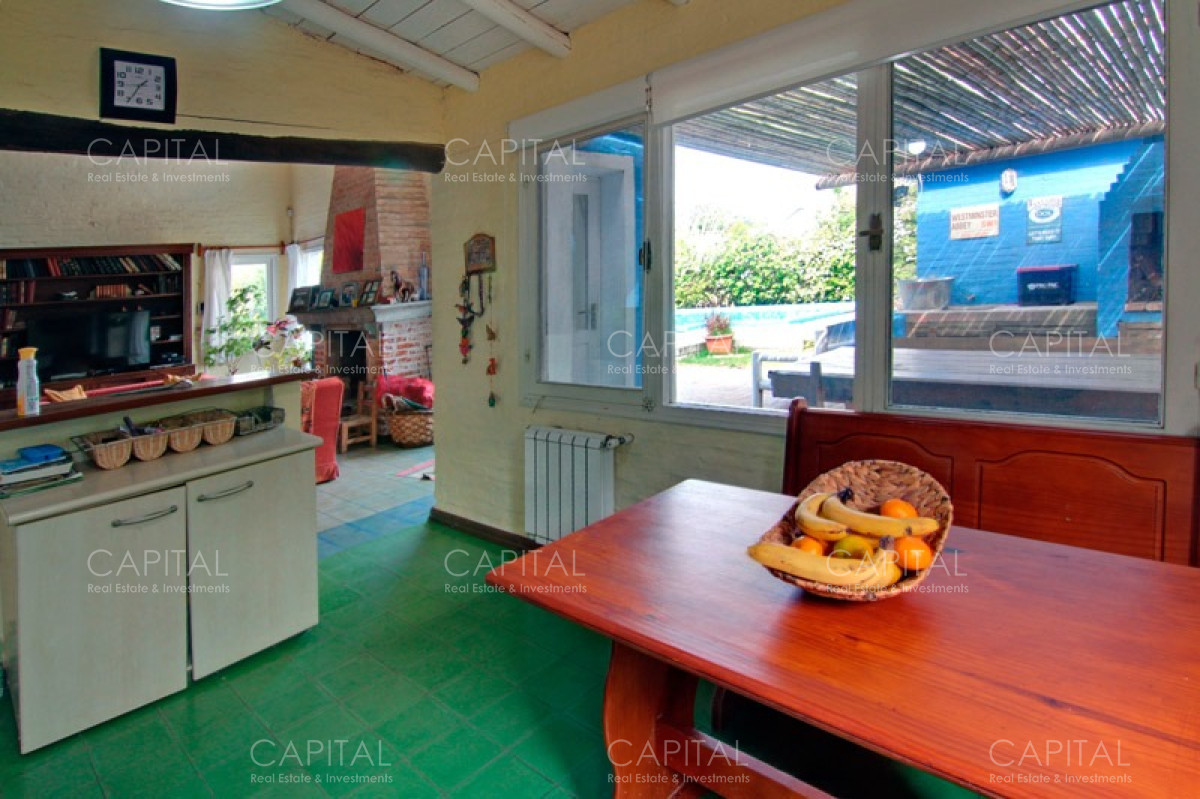 Casa ID.25481 - Casa tres dormitorios y servicio con jardín cercado, piscina climatizada en La Barra