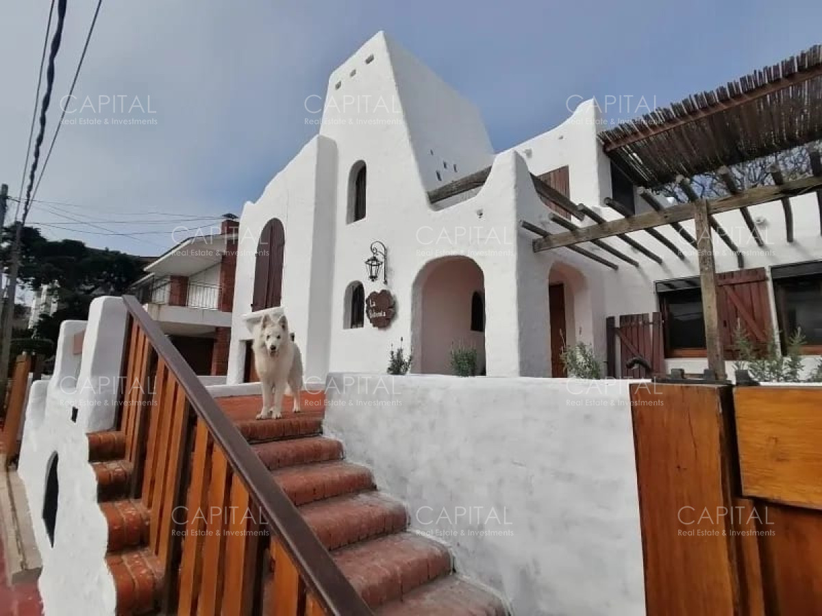 Casa ID.33325 - Casa en Venta Puerto de Punta del Este Península Frente al Mar Playa Mansa